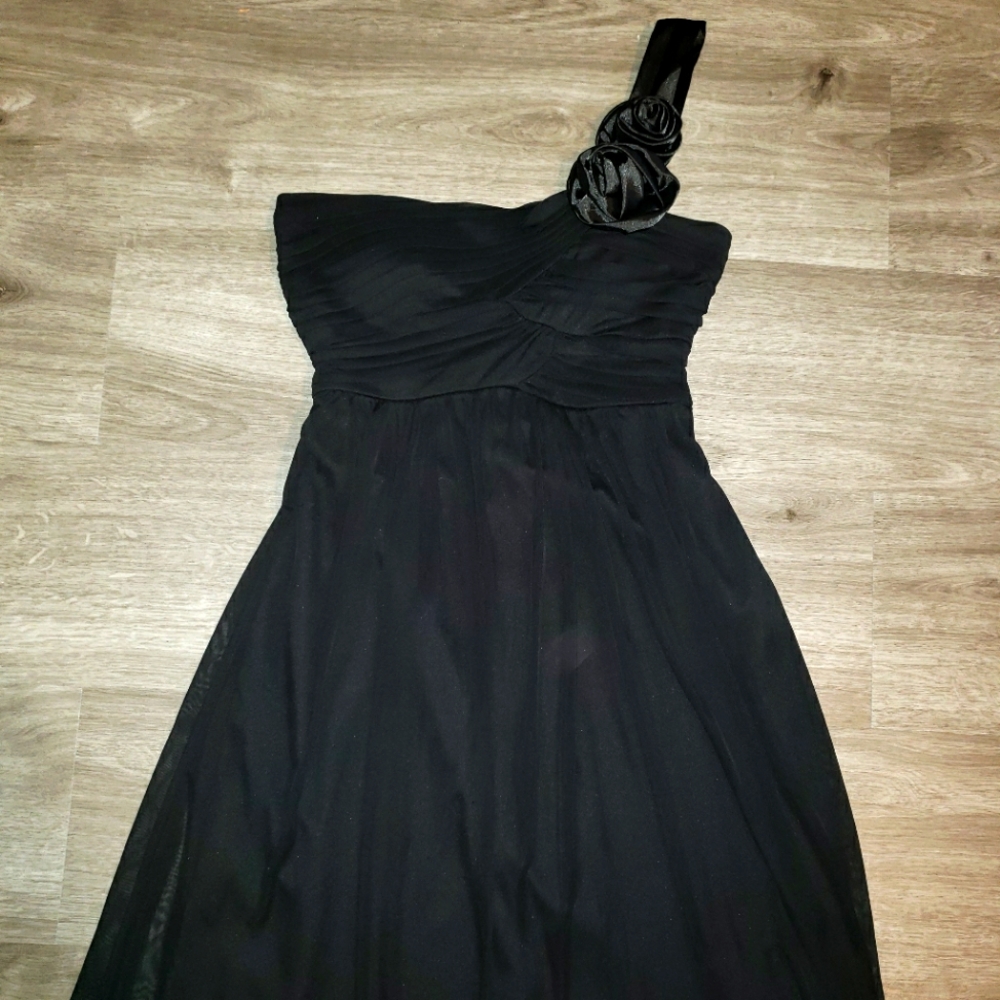 Short black dress